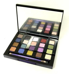 Paleta de 20 sombras de ojos recargadas Urban Decay XX Vice LTD y cepillo auténtico nuevo en caja - Imagen 1 de 4