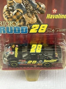 2002 Ricky Rudd #28 Havoline Muppets 25th Anniversary 1/64 Nascar Action Diecast - Picture 1 of 6