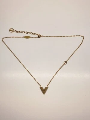 Auténtico brazalete Louis Vuitton Essential V perla M68361 dorado accesorio para mujer Foto 1 de 4