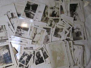 Lote 250+ fotos familiares instantáneas vintage de Hugh lote años 30’s y 40’s - Imagen 1 de 3
