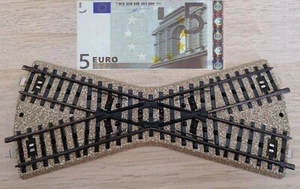 MÄRKLIN 5114, M-GLEIS KREUZUNG inkl. SCHRAUBEN !! - Picture 1 of 3