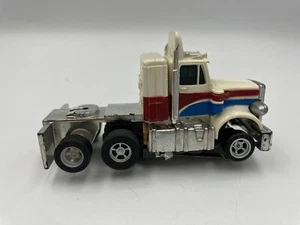 Tomy AFX Tyco Aurora Slot Car Peterbilt semi truck unit with working lights - Picture 1 of 6