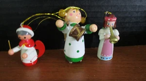 Set 3 ANGELO BAMBINA IN LEGNO DIPINTO A MANO addobbi natalizi - Foto 1 di 5