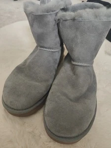 UGG Boots Size 5 Grey - Picture 1 of 4