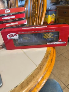 Atlas MASTER LINE 20002985 HO Ontario Northland NCS 5111 Plug Door Boxcar #7755 - Picture 1 of 6