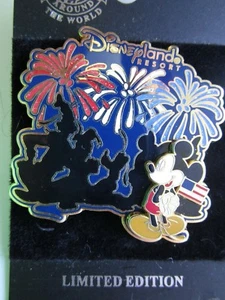 Pin 23717 NFFC Special Conventioneers Pin Mickey & Fireworks 3D DISNEY LE 1000 - Imagen 1 de 1