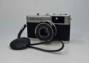 Used / Olympus Trip 35 35mm film Camera / 40mm f/2.8 - Picture 1 of 23