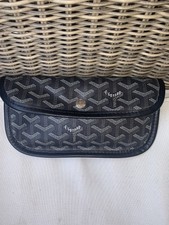 Pochette Goyard