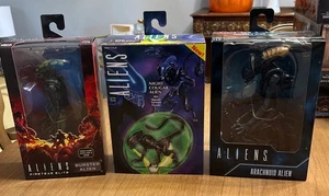 NECA Aliens Night Cougar, Arachnoid und Burster Alien Figuren, detailliert Neu in OVP - Bild 1 von 13