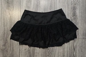 Sienna Rock Satin Floral Lace Layered Ruffle Mini Skirt Black Size M Gothic Rave - Picture 1 of 10