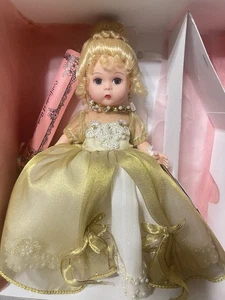 Madame Alexander PERFEKTE PERLE 8" Puppe Halskette Ohrringe Etikett ATEMBERAUBEND! NRFB Neu in OVP - Bild 1 von 17