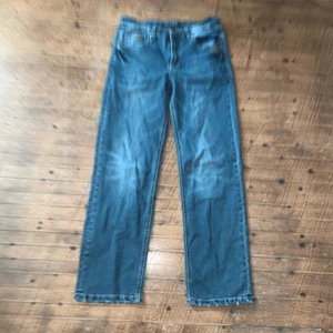 Silver Garret triple 5 adjustable waist straight leg kids 12 jeans - Picture 1 of 4