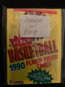90/91 FLEER BASKETBALL WAX PACK WITH MICHAEL JORDAN #26 SHOWING ON BACK - Picture 1 of 2