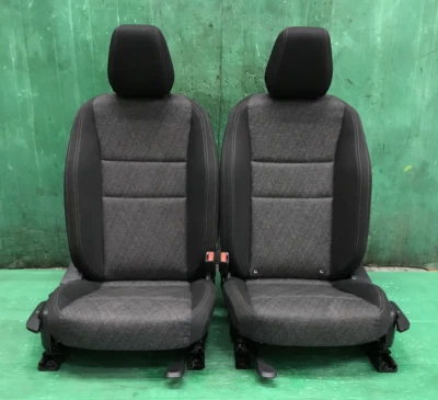 BMW 2 SERIES U06 FRONT SEATS FABRIC CLOTH DRIVER + PASSENGER 2021-2025 PAIR OF - Image 1 of 4