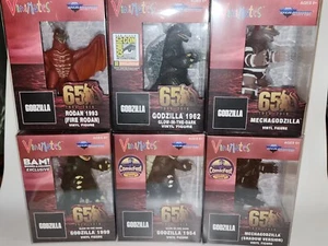 Vinimates Godzilla, Mecha GITD Comicfest SDCC NYCC Limited 6x  Lot w/Protectors - Picture 1 of 10