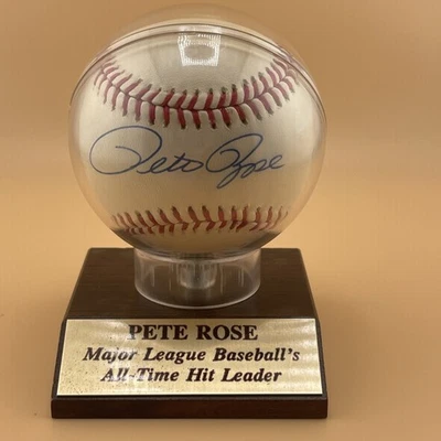Pete Rose Autografiado Firmado Grandes Ligas Béisbol Líder de Golpe de Todos los Tiempos. Foto 1 de 3