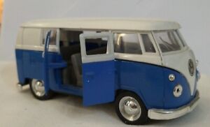 Welly 49764, Volkswagen Microbus 1962 Blue & White Excellent condition