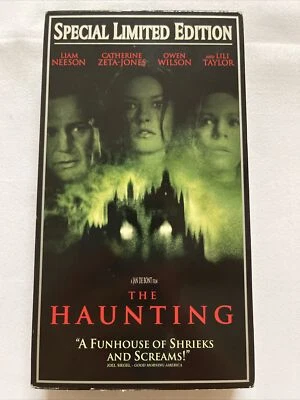 1999 THE HAUNTING Liam Neeson VHS Tape, COMPLETE/TESTED SEE PHOTOS (VHS3) Foto 1 de 4