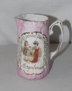 PINK BRYNBERIAN CITY OF WALES CERAMIC SOUVENIR MINI CREAMER PITCHER - Picture 1 of 7