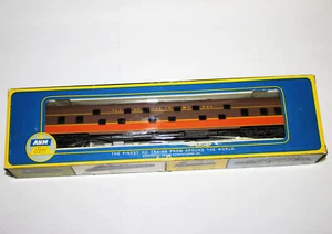 Tren de pasajeros a escala AHM HO de colección Illinois Central 1930 dúplex dormitorio - Imagen 1 de 4
