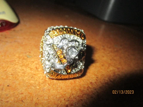 2017 Pittsburgh Penguins Championship Replica Stanley Cup Crosby Ring Cover
