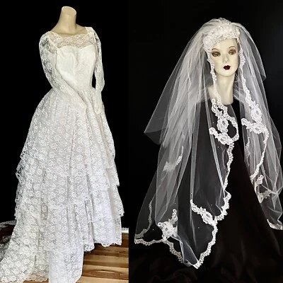Vestido de novia y tocado Cupido Originals de la década de 1950 con cupcakes en capas, blanco, como nuevo, XXS Foto 1 de 4