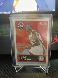 2011-12 Panini Past and Present #21 Kevin Durant Thunder