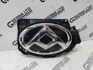 Genuine Maxus Deliver 9 2019-2025 Front Radiator Badge Charging Port Cover - Picture 1 of 8