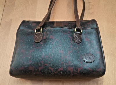 Cartera de mano vintage Liz Claiborne cartera ribete de cuero negro borgoña cachemira Foto 1 de 4