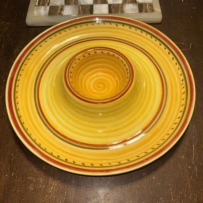 Servidor de loza vegetal/chip y inmersión Pier One 1 pieza 15" de ancho Foto 1 de 4