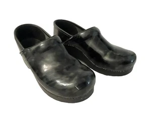 Dansko Nursing Clogs Black and Green Cloud Pattern Size 38 US 8 - Picture 1 of 11