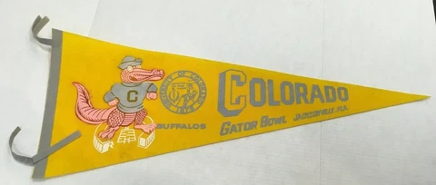 WAREHOUSE FIND NEAR MINT 1972 COLORADO BUFFALOS GATOR BOWL 30" PENNANT FREE SHIP Cover