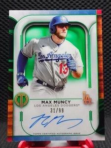 2022 Topps Tribute Max Muncy Green Parallel Auto /99 Dodgers
