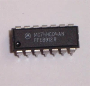 2 x ON Semiconductor MC74HC04AN Inverters 2-6V CMOS Hex PDIP-14 - Picture 1 of 1