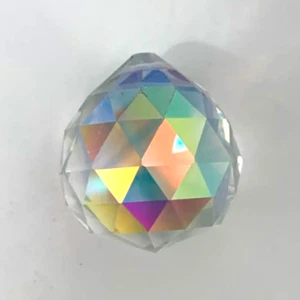COMPRA 1 OBTÉN 1 BOLAS DE PRISMA DE VIDRIO DE 30 MM GRATIS, LA LUZ BRILLA A TRAVÉS CREA ARCO IRIS - Imagen 1 de 1