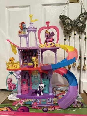 My Little Pony Friendship is Magic Twilight Sparkle's Friendship Rainbow Kingdom Foto 1 de 2