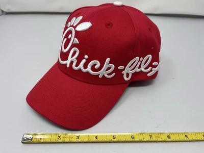 NUEVO Chick-fil-A Bordado Logo Rojo Snap Back Gorra Sombrero Comida Rápida Pollo Nuevo sin Etiquetas Foto 1 de 4