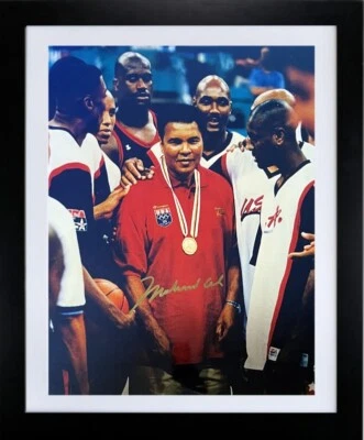 Muhammad Ali Signed 1996 Olympics Team USA  16x20 Photo Framed– Beckett Rev/COA - Image 1 of 4