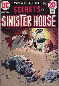 SECRETS OF SINISTER HOUSE #11 VF- TO VF - Foto 1 di 2