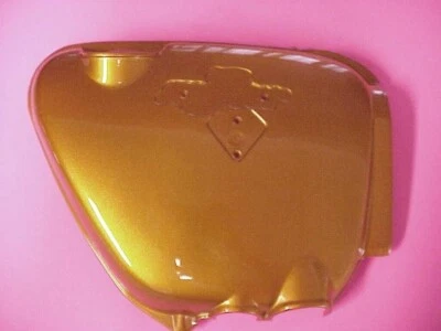 Cubierta lateral derecha Honda CB750 1971 como nuevo Foto 1 de 3