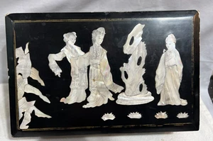 Chinese Lacquered Mother Of Pearl Jewelry Box 11" Vintage mirror and red felt - Picture 1 of 11