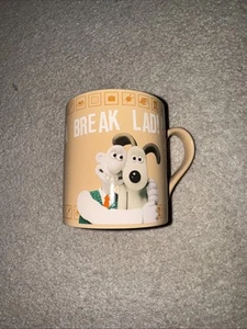 WALLACE & GROMIT TAKE A BREAK LAD !!! Mug AARDMAN RAINBOW DESIGN 8CM X 9CM HIGH - Picture 1 of 5