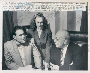 1951 Pittsburgh Steelers Football Player Jerry Nuzum With Attorney Press Photo - Picture 1 of 2