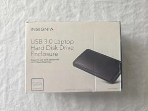 Insignia 2,5" SATA auf USB 3.0 Festplattengehäuse NS-PCHD235 - Bild 1 von 5