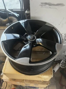 Cerchi in lega Audi A3 S3 8V Sportback cerchio singolo 8V0601025BT 18 pollici top - Foto 1 di 2