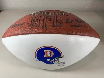 De colección Wilson Denver Broncos Antiguo Diseño de Logotipo Tamaño Completo Fútbol Paul Tagliabue Foto 1 de 4