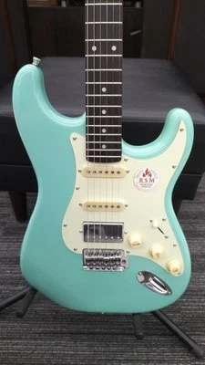 BACCHUS BST-2-RSM/R SFG Used Hardwood body Rosewood fingerboard w/Soft case - Image 1 of 4