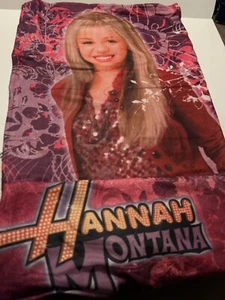 Hannah Montana Sleeping Bag Excellent Condition. Miley Cyrus - Picture 1 of 4