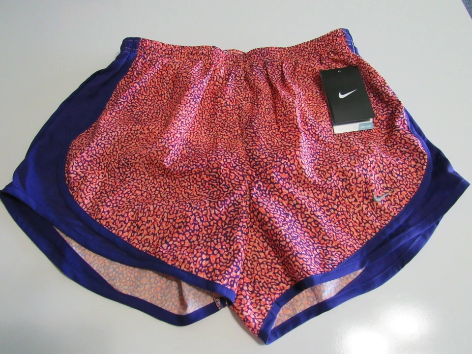 Pantalones cortos de running para mujer Nike Dri-Fit Xsmall nuevos con etiquetas Foto 1 de 1