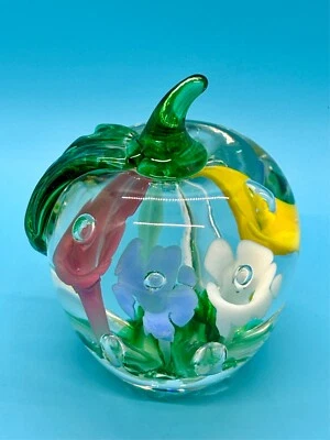Trompeta de vidrio Gibson 1986 vintage flores con burbujas pisapapeles manzana - ¡EXCELENTE ESTADO! Foto 1 de 4